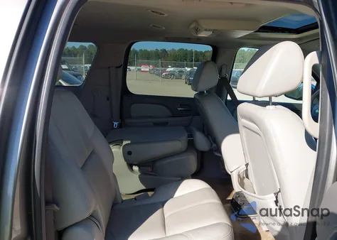 2008 Chevrolet Suburban 1500 Ltz from USA, damaged, VIN 3GNFK16368G187030